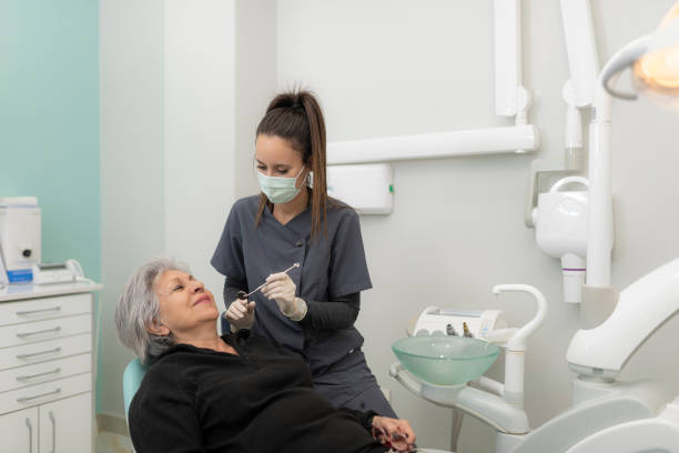 Best Cosmetic Emergency Dentistry in Neoga, IL